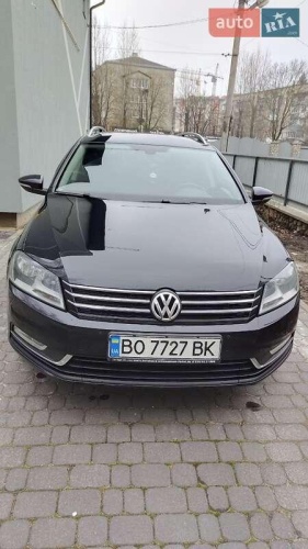 Volkswagen Passat 2011