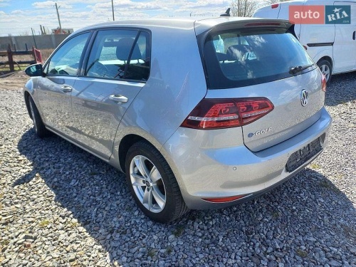 Volkswagen e-Golf 2016