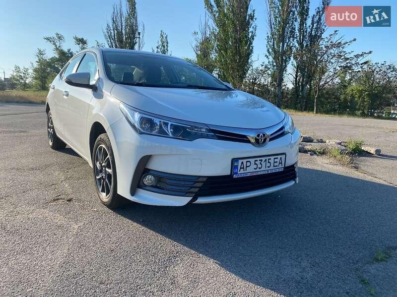 Toyota Corolla 2017