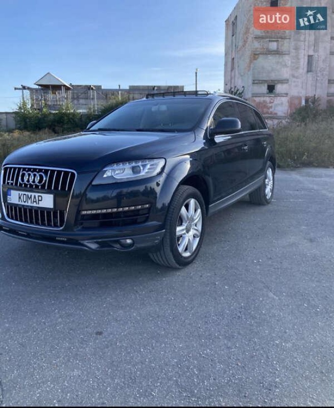 Audi Q7 2011