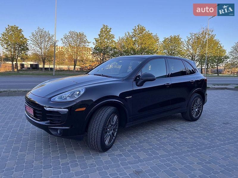 Porsche Cayenne 2016