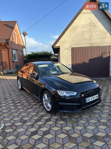 Audi A4 2016