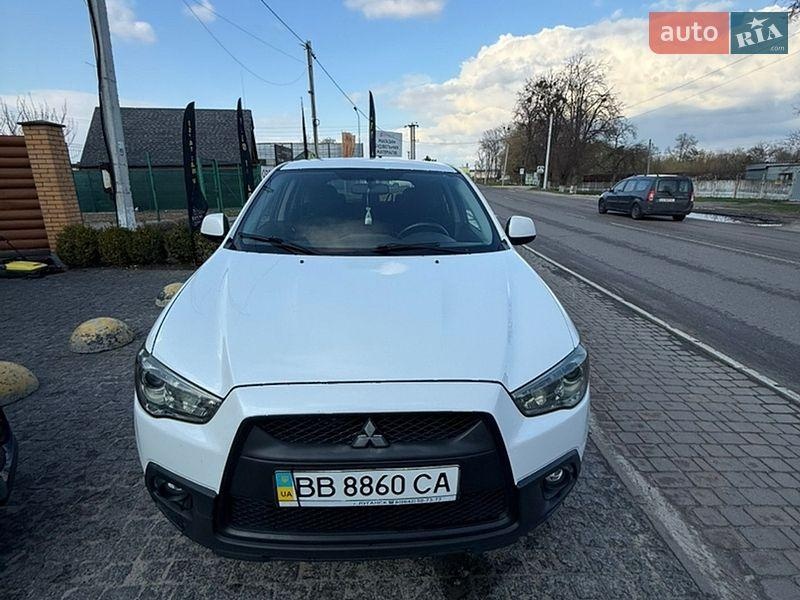 Mitsubishi ASX 2011