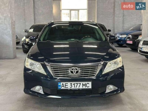 Toyota Camry 2011
