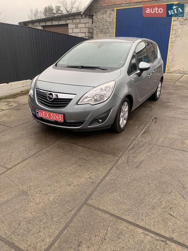 Opel Meriva 2012