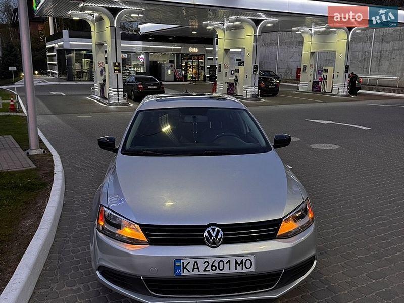 Volkswagen Jetta 2012