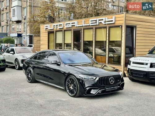 Mercedes-Benz S-Class 2024