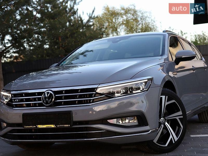 Volkswagen Passat 2023