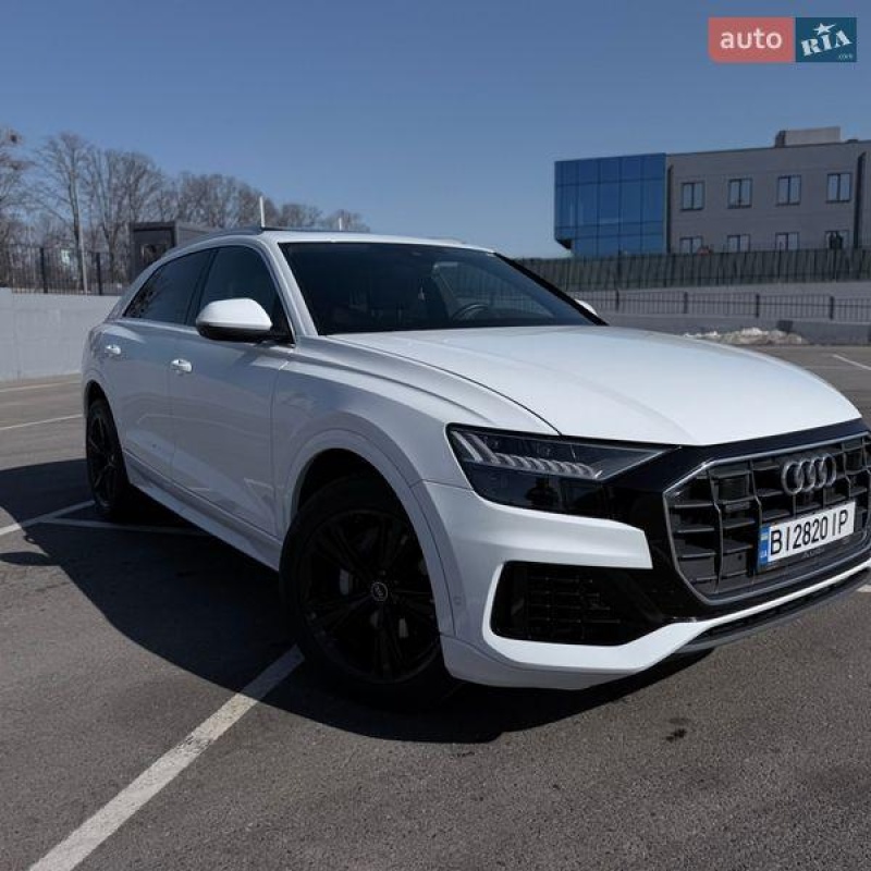 Audi Q8 2023