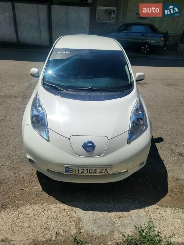 Nissan Leaf 2015