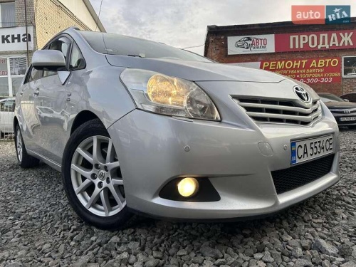 Toyota Verso 2012