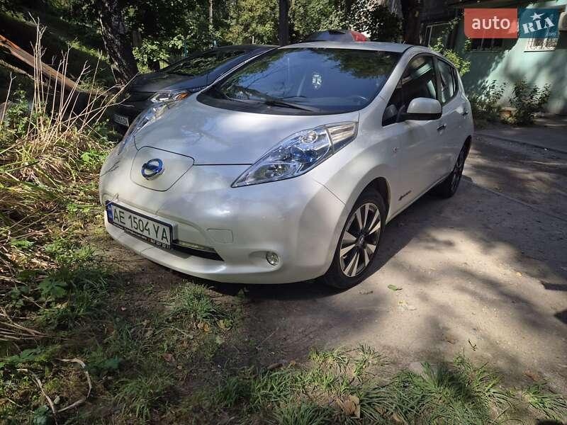 Nissan Leaf 2014