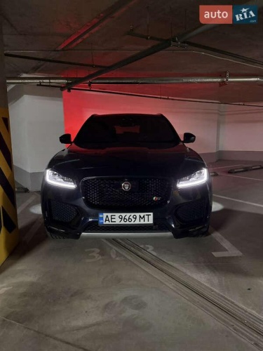 Jaguar F-Pace 2017
