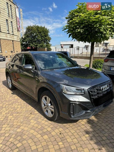 Audi Q2 2021