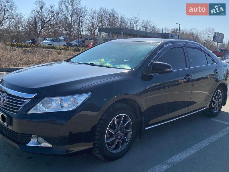 Toyota Camry 2012