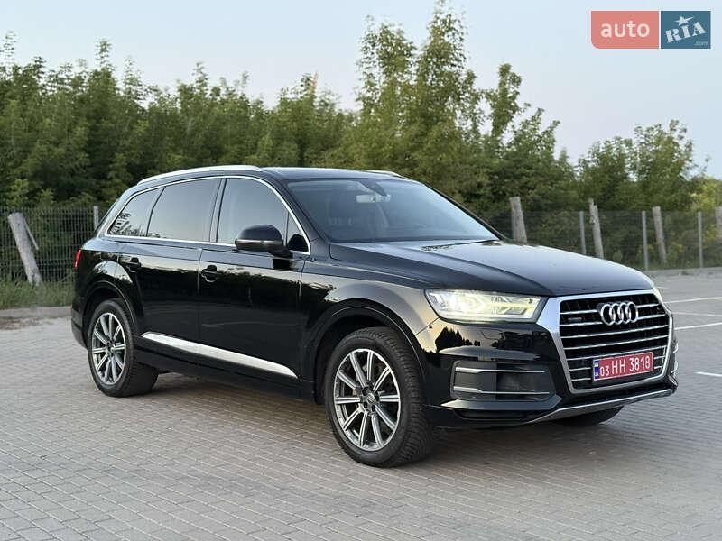 Audi Q7 2016