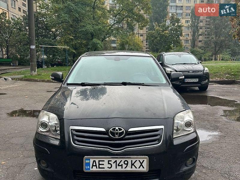 Toyota Avensis 2008