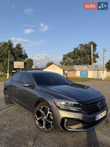 Volkswagen Passat 2020