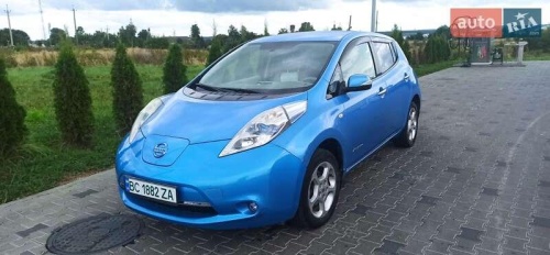 Nissan Leaf 2011
