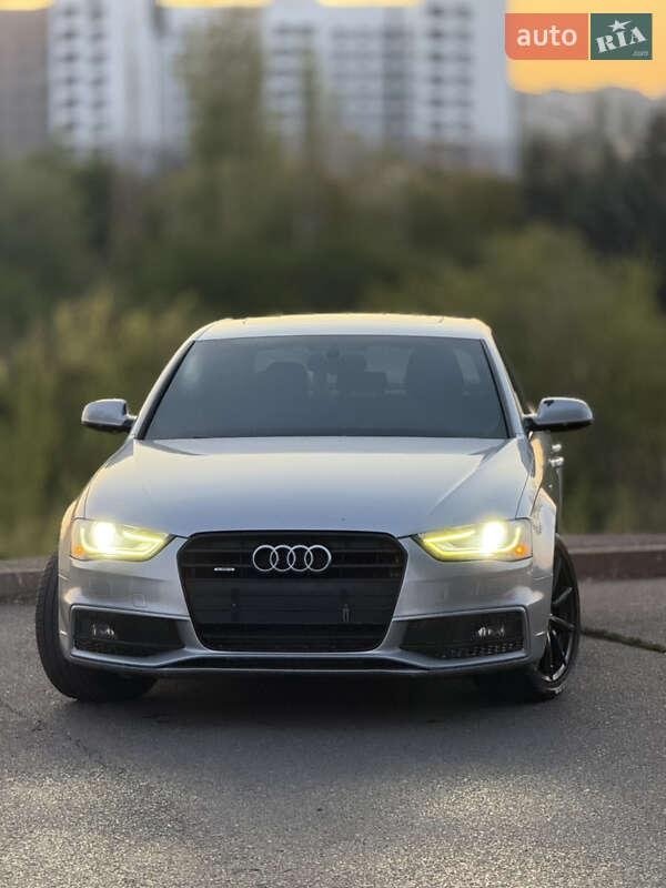 Audi A4 2014