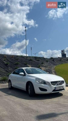 Volvo S60 2011