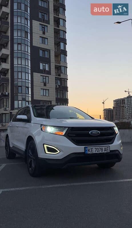 Ford Edge 2015
