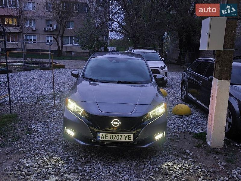 Nissan Leaf 2023