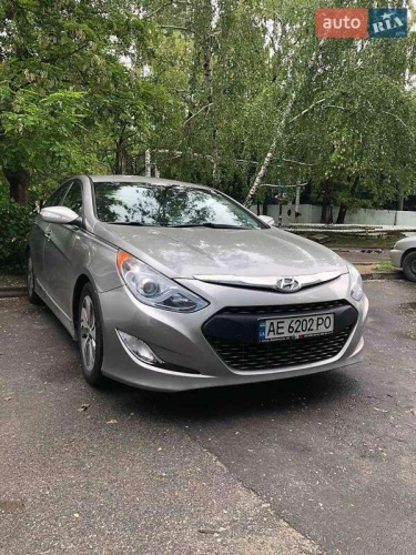Hyundai Sonata 2013