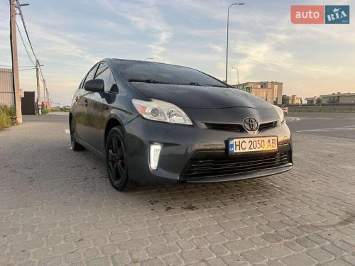 Toyota Prius 2012