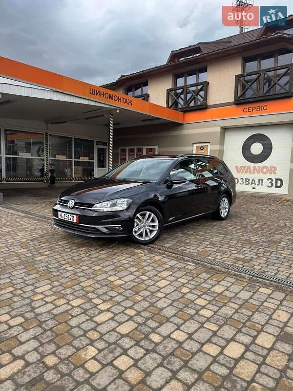 Volkswagen Golf 2020
