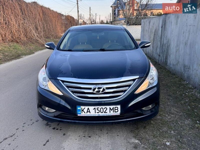 Hyundai Sonata 2013