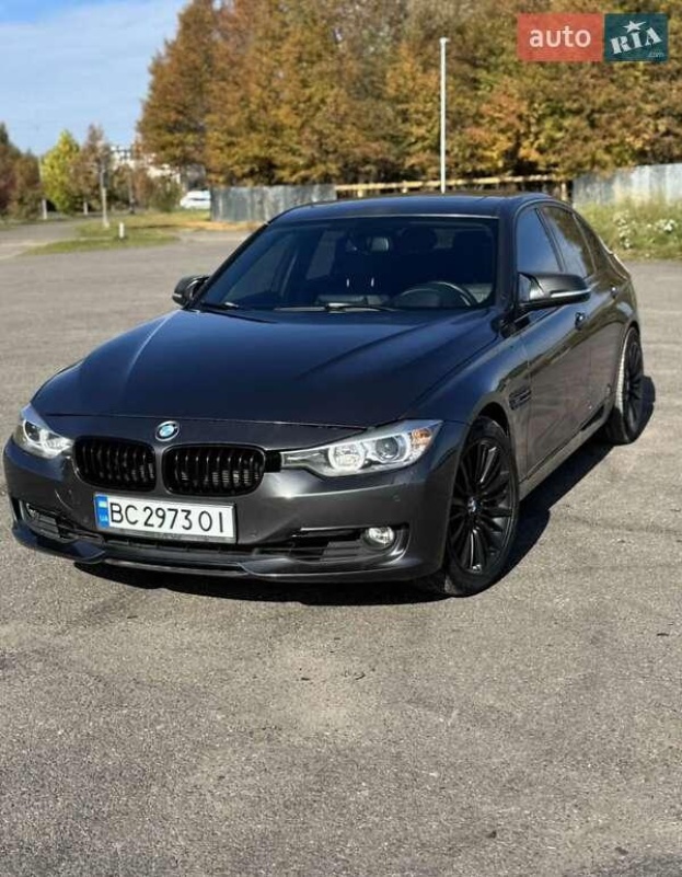 BMW 3 Series 2013
