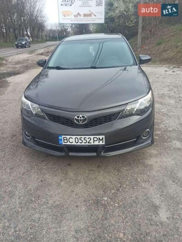 Toyota Camry 2013