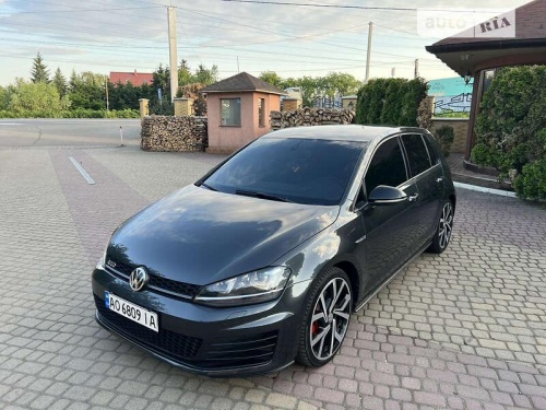 Volkswagen Golf 2014