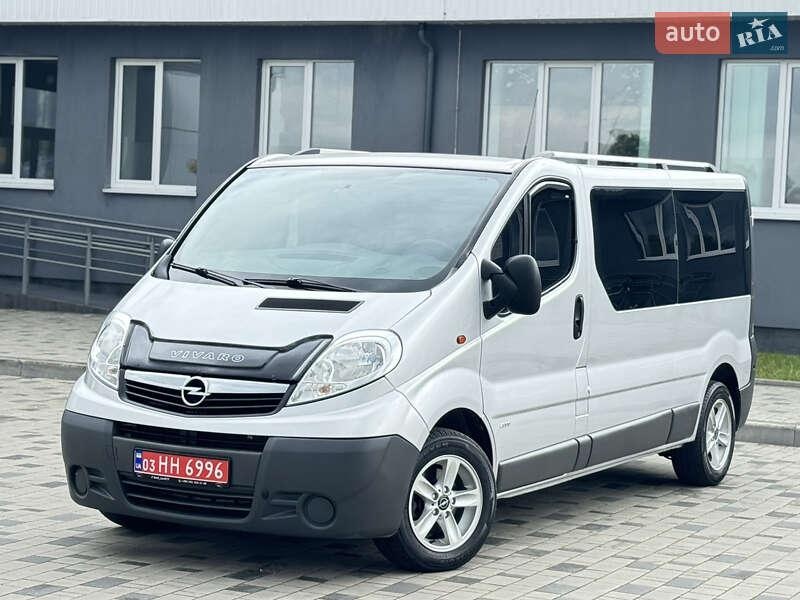 Opel Vivaro 2012