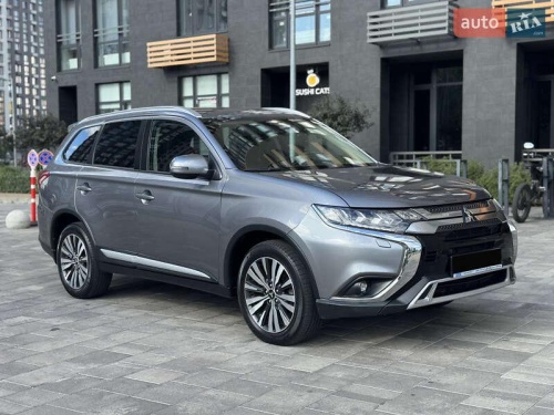 Mitsubishi Outlander 2019