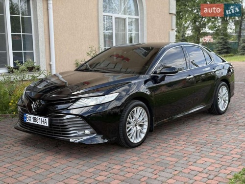 Toyota Camry 2018