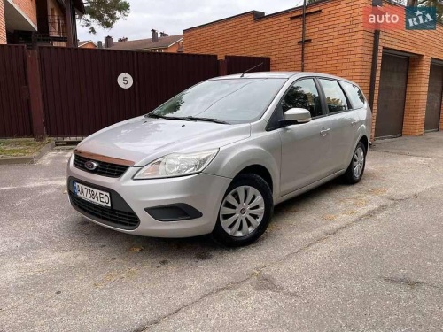Ford Focus 2010