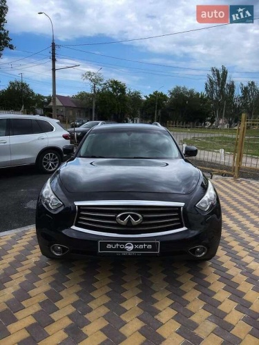 Infiniti FX 37 2012