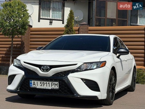 Toyota Camry 2018