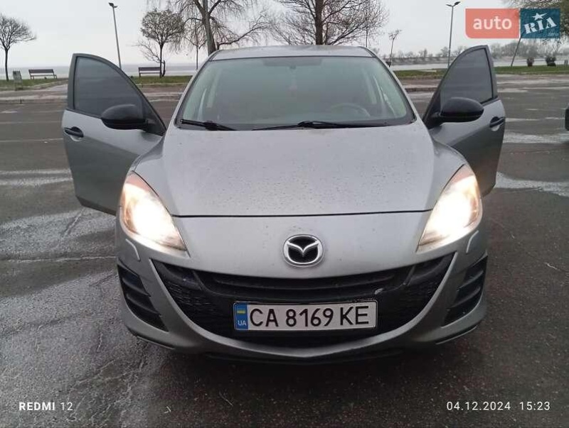 Mazda 3 2011
