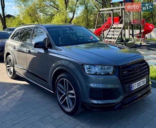 Audi Q7 2016